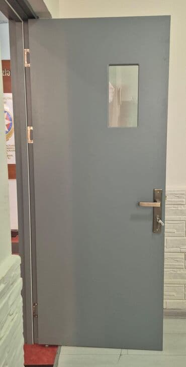 Mağaza qapıları Dəmir — 1