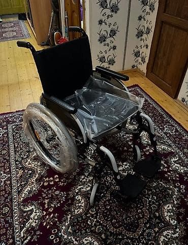 4 ayaqli celik: Ottobock manual əlil arabası - Brend/model: Ottobock (arxa — 1