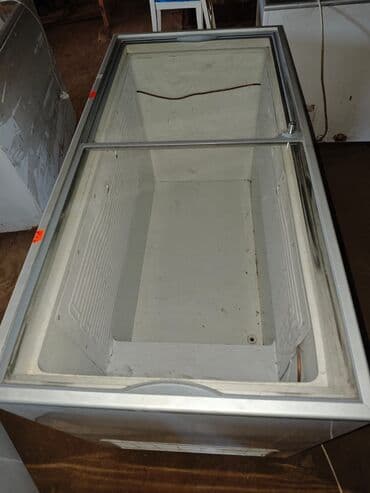 laptop soyuducu: Şüşəli dondurucu, Uğur, Türkiyə — 9