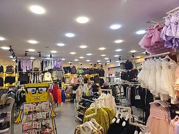 Obyekt satılır Qeyri-yaşayiş Çıxarışlı 169 kv, 4.000 azn gəlirli — 8