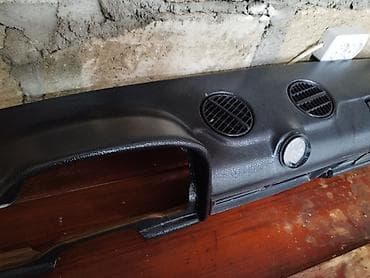 vaz kuzası: Məhsul: Avtomobilin ön paneli (torpedo) Təsvir: - Qara rəngli ön — 1