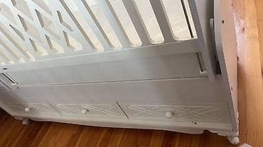 ortopedik yastık: Ağ rəngli çoxfunksiyalı beşik-dolap kombini - Material: MDF/laminat — 2