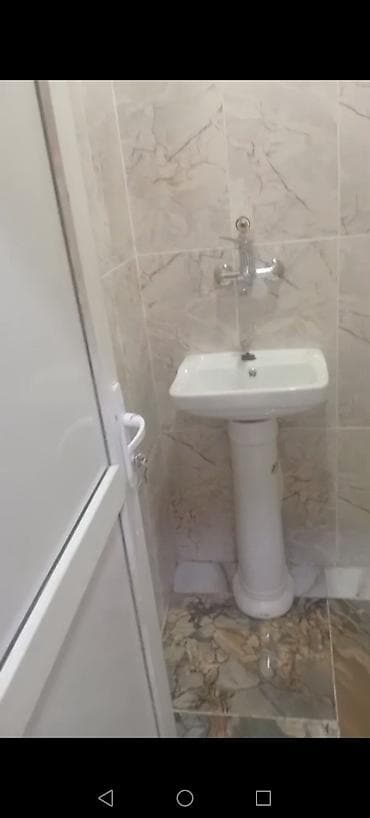 koroglu kiraye evler: 2otaqlı mənzil (studiyo tipli mətbəx) – təmirli və tam istifadəyə — 2