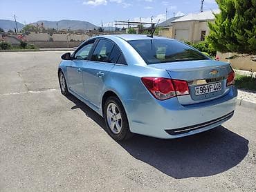 lider teker: Chevrolet Cruze: 1.4 l | 2012 il 276500 km Sedan — 3
