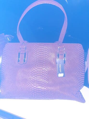 qaşlı çanta: Cox kaliteli cantalar☝️‼️‼️.100$ satilan mallardi.‼️‼️hem keyfiyyetli — 2