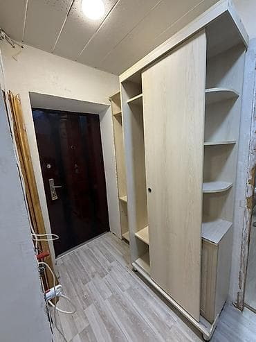șkaf: İşlənmiş, 1 qapı, Digər rəng, Digər material, Kupe, Düz dolab — 6