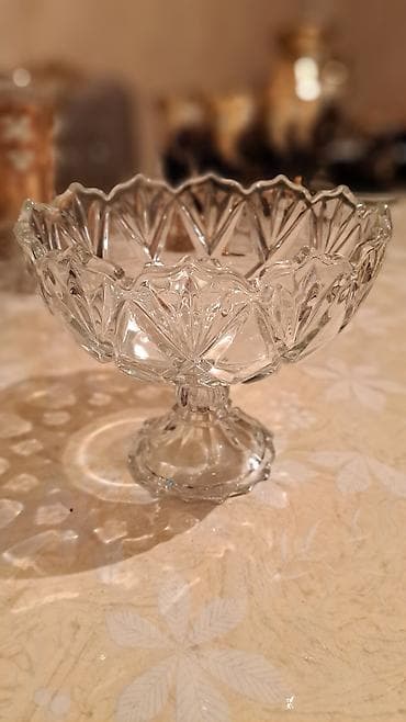 mozaika satisi: Şüşə/kristal ayaqlı meyvə və desert qabı 2 ededdir tecili satilir cütü — 1