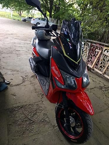 niva qapi uzluyu: Skuter – sport üslublu, şəhər içi sürüş üçün rahat model. - — 4