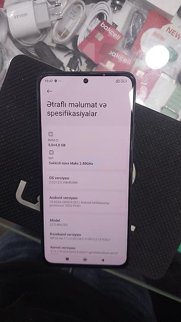 tv box android: Xiaomi 13, 256 GB, rəng - Qara, 
 İki sim kartlı — 2