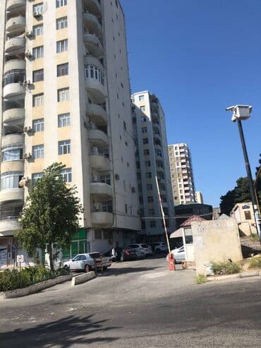 ehmedlide ucuz kiraye evler 2023: Əhmədli metrosunun çixisinda 13 mertebeli binanın 13-cü mərtəbəsində — 8