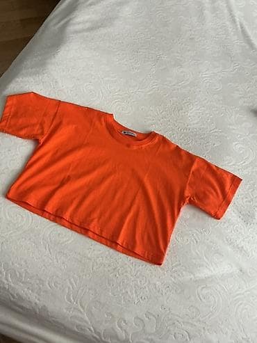 Heç geyinilmiyib - Rəng: Parlaq narıncı - Model: Crop top (qısa