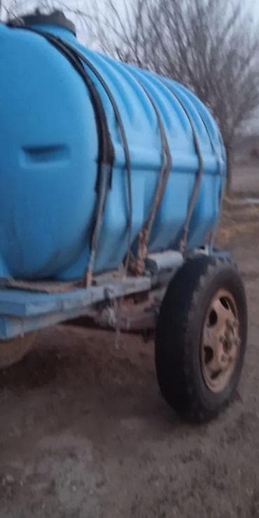 пищевой бак пластиковый 300 литров: Бак, Пластик, 2000 л. л — 2