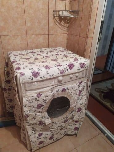 9 mkr yeni tikililer: Yasamal rayonu,İnşaatçılar metrosu,Dadaş Bünyadzadə küçəsi,11 — 7