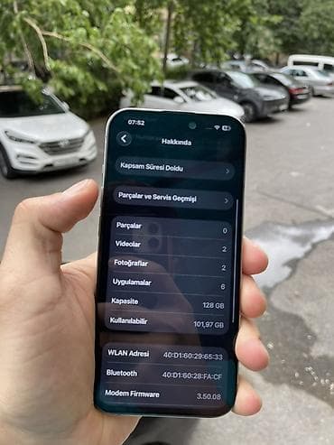 qulaqcıq iphone: IPhone 15 Pro, 128 GB, Gümüşü, Face ID — 9