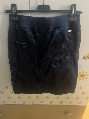 krep qadın ətəkləri: Tünd göy rəngdə, qısa kəsimli, iki düyməli və ön hissəsində bağlama — 4