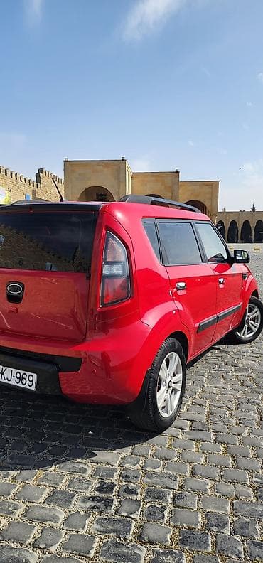duman faralar: Kia Soul: 2 l | 2009 il Hetçbek — 2