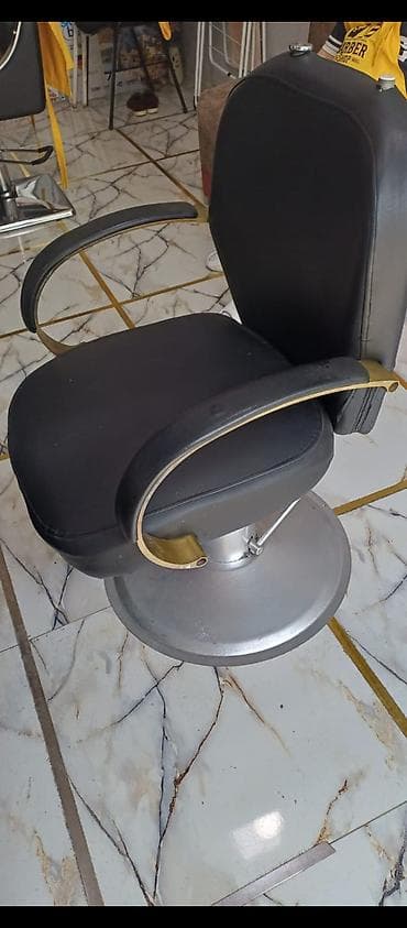 trimo mebel: Bərbər kreslosu - Rəng: qara (oturacaq və bel hissəsi), metal/silver — 1