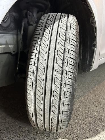 aftamabiller: Toyota Yaris: 1.3 l | 2007 il Sedan — 5