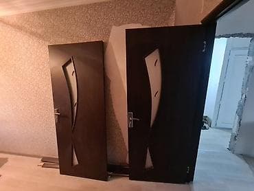 Wəxsi evimin qapilaridi. 2 eded qalib. 1 eded qapinin qiymeti 60 azn