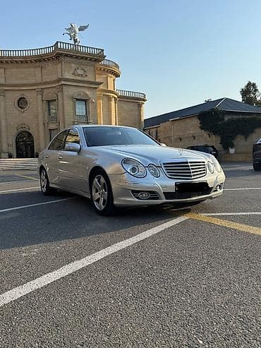 disk 18: Mercedes-Benz E-Class: 3.2 l | 2005 il Sedan — 2