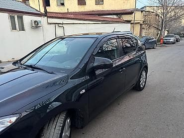 nisan x trel: Hyundai i30: 1.4 l | 2009 il Hetçbek — 1
