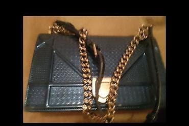 prada: Çiyin çantası, Prada — 2