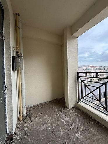 merdekanda menzil: Bakıxanov qəs., 4 otaqlı, Yeni tikili, 131 kv. m — 2