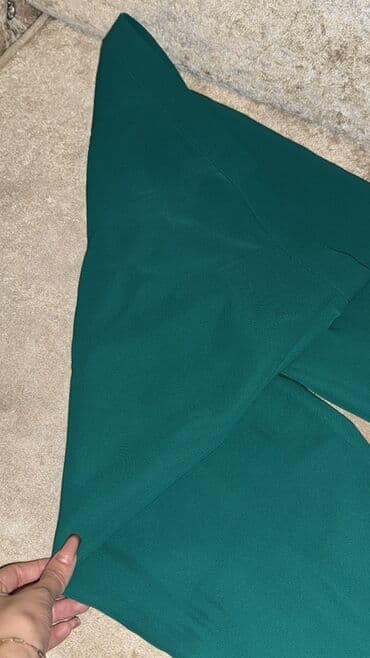 Üst geyimi: Qadın şalvarı – zümrüd-yaşıl rəng klassik - Model: Klassik, düz — 3