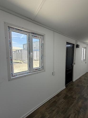 Контейнеры: Mavi rəngli modul/konteyner otaq - Ölçü təxmini: 6 m uzunluq, 2.4 m — 7