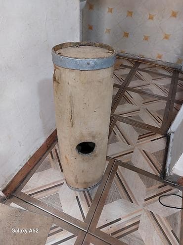 qosa nagara: Ağacdan hazırlanmış silindrik Nehrə . 1-2 dəfə istifadə olunub — 3