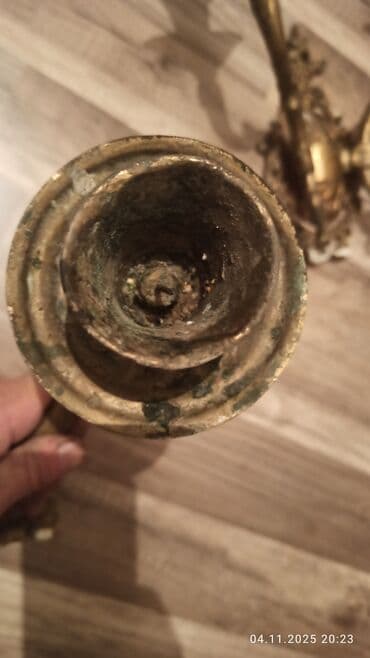 qrup şəkilləri: Məhsul: Bərk tökmə metal divar şamdanları (2 qol) Təsvir: - — 3