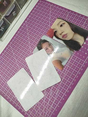 K-pop fotokartları (idol fotocard seti) əllə işlənilip əsla bükülmür — 6