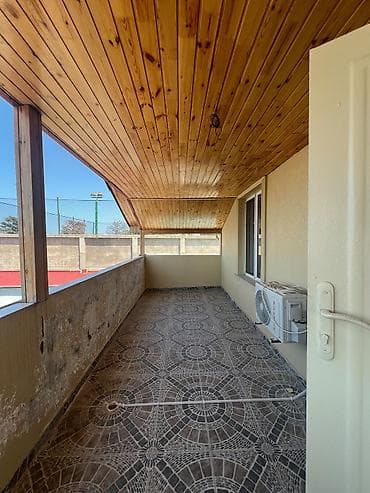 basenili evler: 4 otaqlı, 200 kv. m, Yeni təmirli — 8