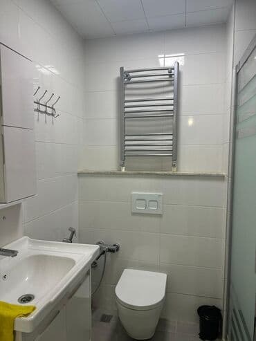 sahil qəsəbəsində təcili ev: 3 otaqlı, 90 kv. m — 2