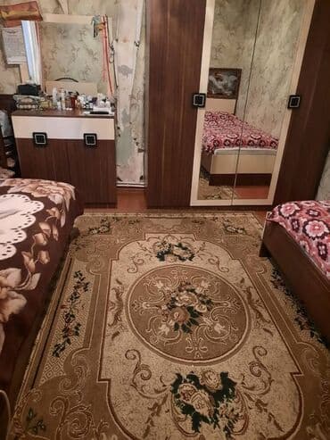 makler gence: 3 otaqlı, 70 kv. m, Orta təmir — 5