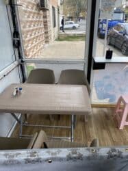 кухонный стол и стулья: Для кухни, Б/у, Складной, Квадратный стол, 4 стула — 1