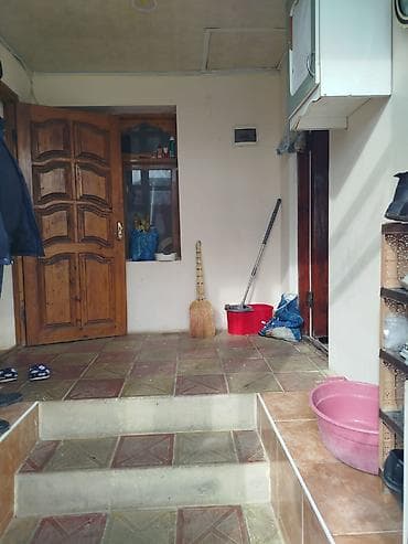 shekide kiraye ev: Zığ qəs. 6 otaqlı, 170 kv. m, Orta təmir — 9