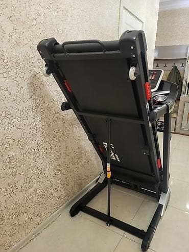 qacis aparat: Qaçış trenajoru satılır. Dağ rejimi var- 15% Maksimal sürət 16 km — 2