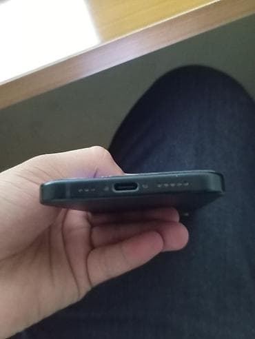 iphone 5 se: IPhone 15, Qara — 4