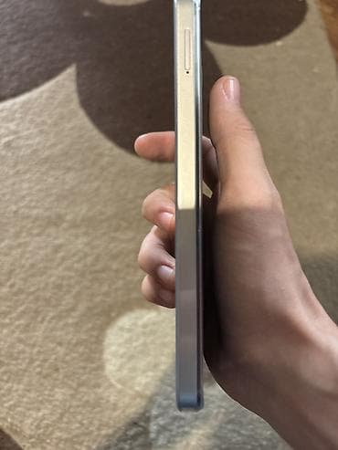 s20fe ikinci el: Redmi A5, 128 GB, rəng - Gümüşü, Sensor — 3