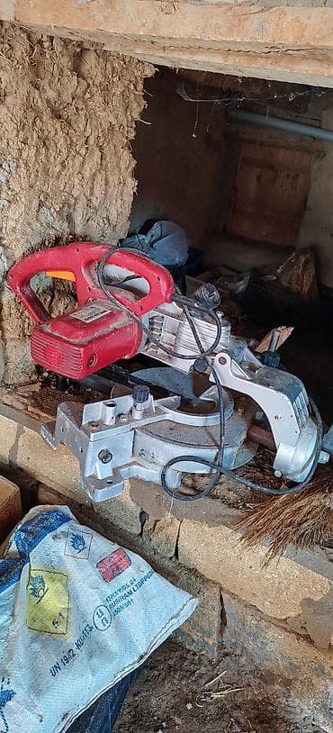 sirkulyar mişar: Elektrik mişar dəzgahı (künc kəsən, “torna”/pendel mişar tipli) — 2