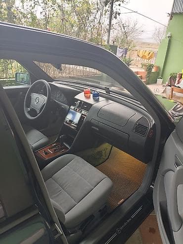 ikinci el mercedesler: Mercedes-Benz C-Class (W202) sedan - Kuzov: 4 qapılı sedan, tünd boz — 9