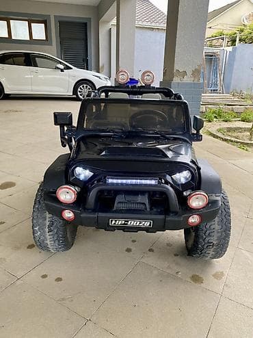 king kong 8: Uşaq üçün elektrikli off-road maşın – Jeep üslubunda, qara rəng. 2 — 2