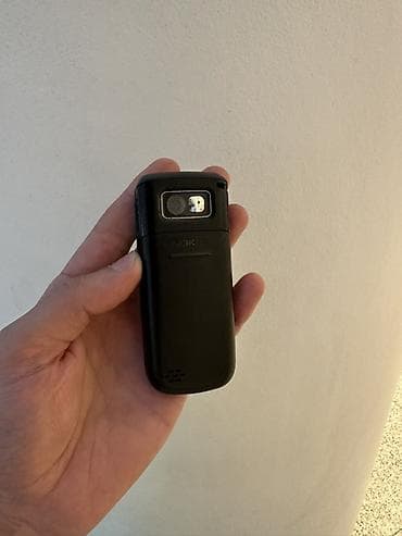 philips xenium 9@9s: Nokia rəng - Qara, Düyməli — 2