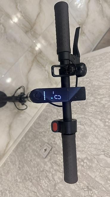Elektrik nəqliyyatı: Elektrik skuter – Xiaomi Mi Electric Scooter (qara) - — 5