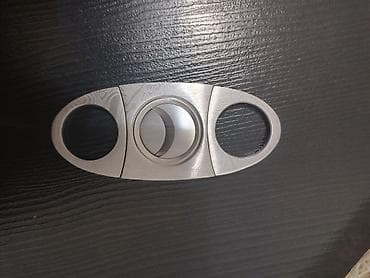 super zeng 2: İki tərəfli bıçaqlı siqar kəsici - Material: metaldan hazırlanmış — 2