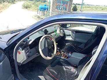 Mercedes-Benz E-Class (W210) sedan - Kuzov: tünd mavi, 4 qapılı sedan