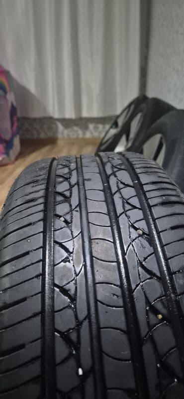 3 təkərli: Yeni Disk təkər 195 / 65 / R 15, 4 Boltlu — 2