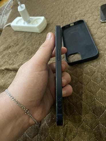 2 ci el iphone 13: IPhone 13, 128 GB, Midnight, Simsiz şarj, Face ID — 3
