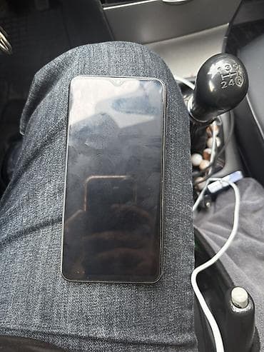 samsung a10s plata: Samsung Galaxy A10, 32 GB, rəng - Qara, İki sim kartlı — 2